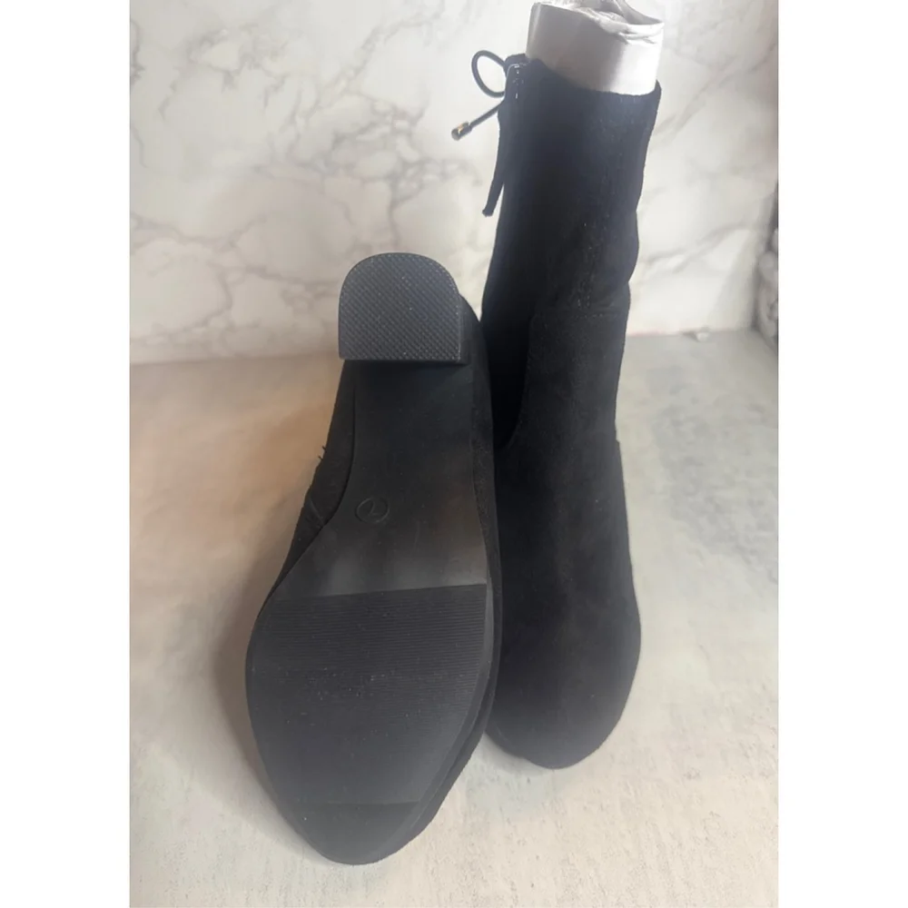 Women's Material Girl Black Suede Ankle Boots & Booties Size 7